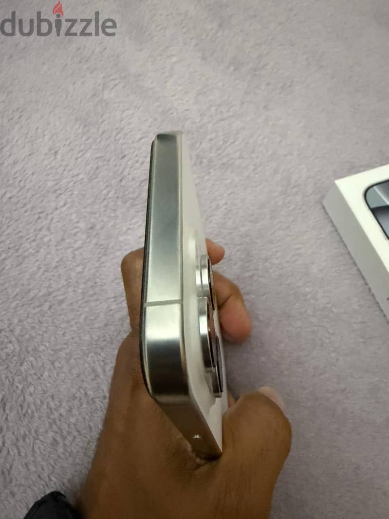 Apple - iPhone 16 Pro Max 5