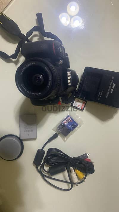 كاميرا نيكون D5300 كسر زيرو بحاله ممتازه من الخليج