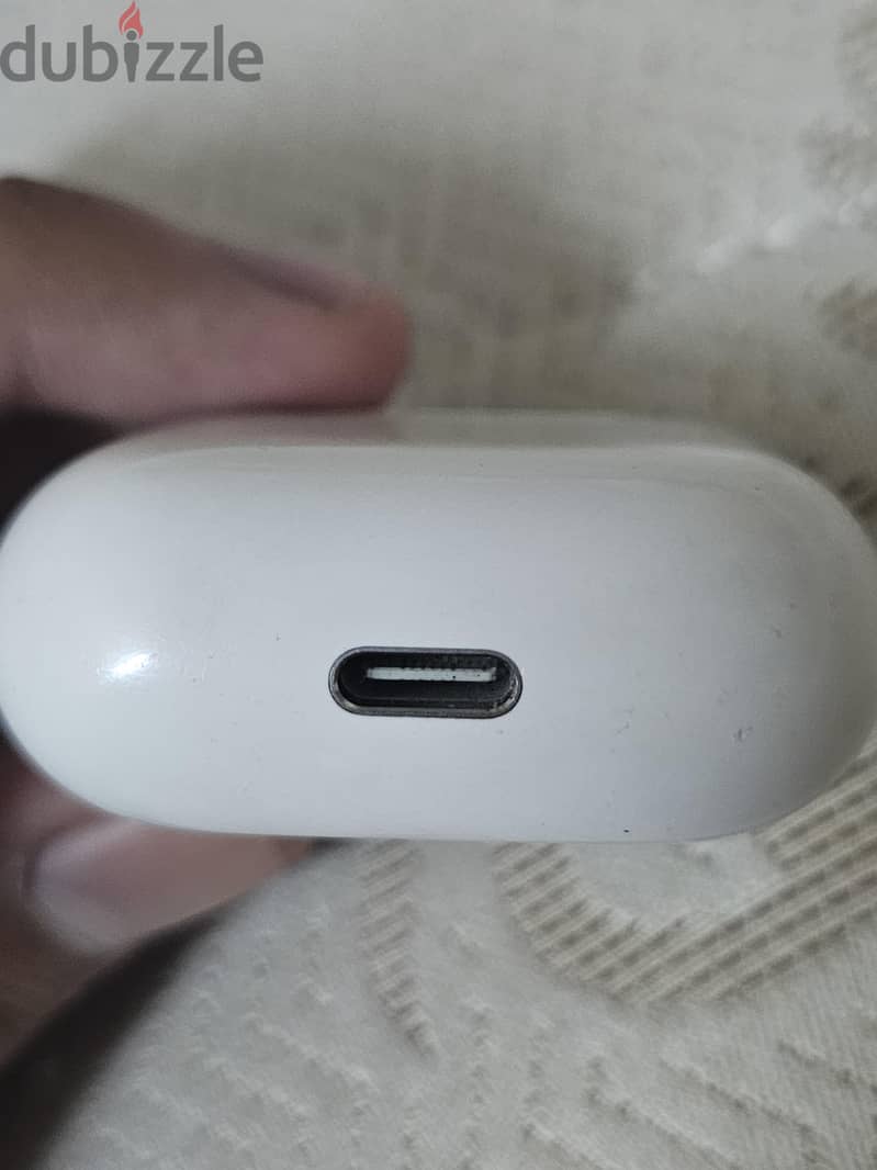 AirPods 4 Version White 2