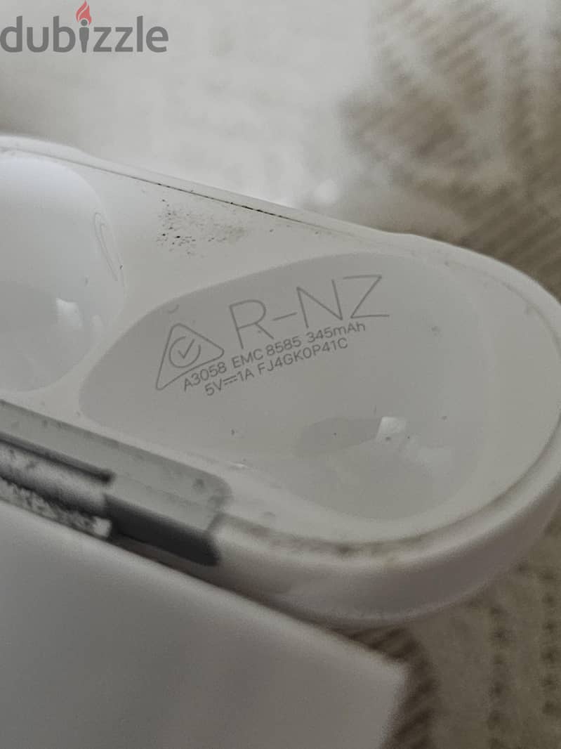 AirPods 4 Version White 4