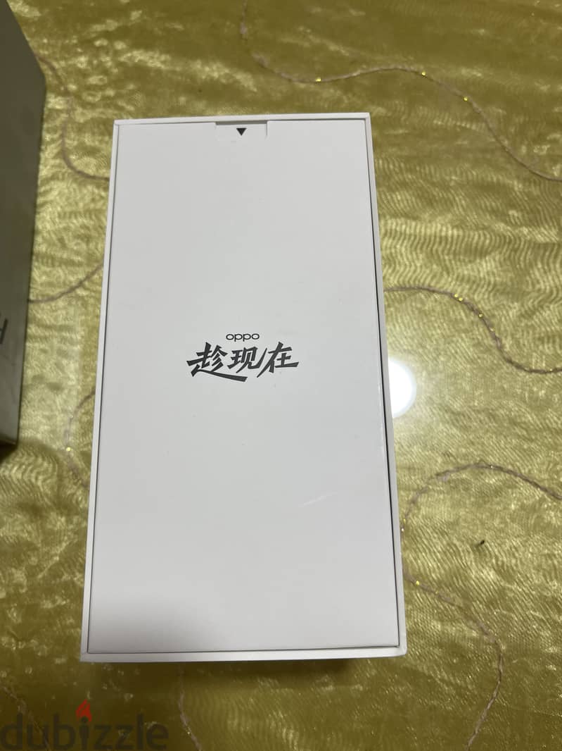 OPPO Find X9 Pro 4