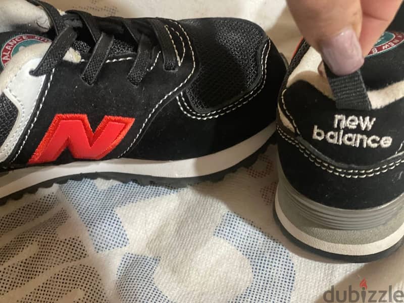 New balance mirror 1
