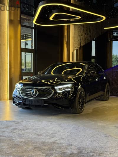 Mercedes-Benz E200 AMG Premium Plus 2026