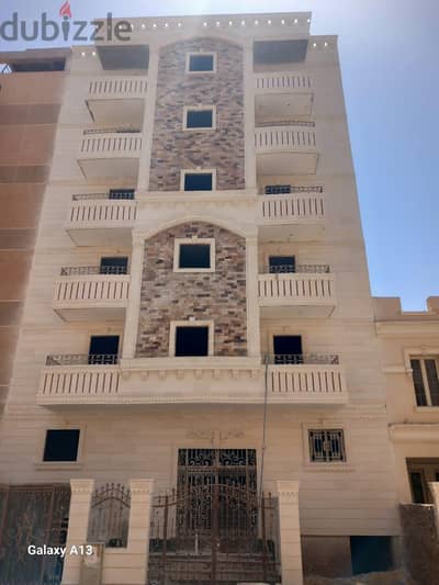 شقة للبيع بالحى الثالث ٦ اكتوبر