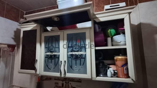 مطبخ قطعتين بالرخامة الوميتال