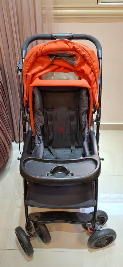 JUNIORS BABY STROLLER FROM CENTER POINT