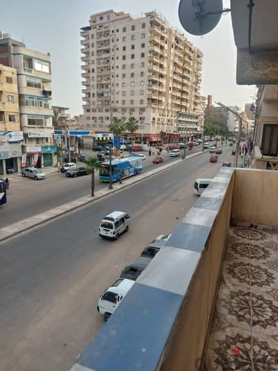 شقة للبيع من المالك مباشرة - موقع مميز على طريق اسكندرية مطروح الرئيسى