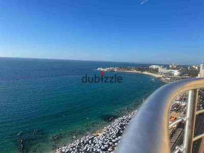شقه للايجار علي البحر في الاسكندريه