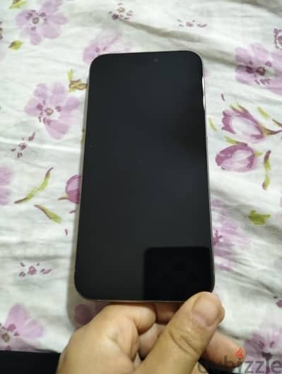 آبل - آيفون 15 بلس