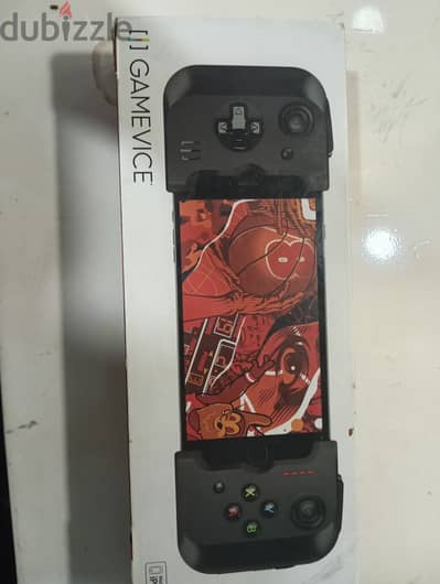 ​يد تحكم ألعاب Gamevice للآيفون (زيرو لم تستخدم)
