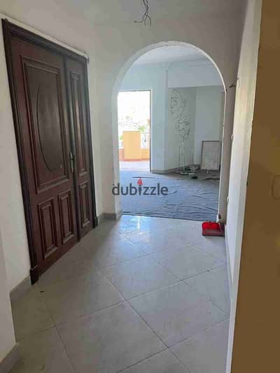 شقة للإيجار الإداري أو سكنى فى التجمع الاول الياسمين فيلات