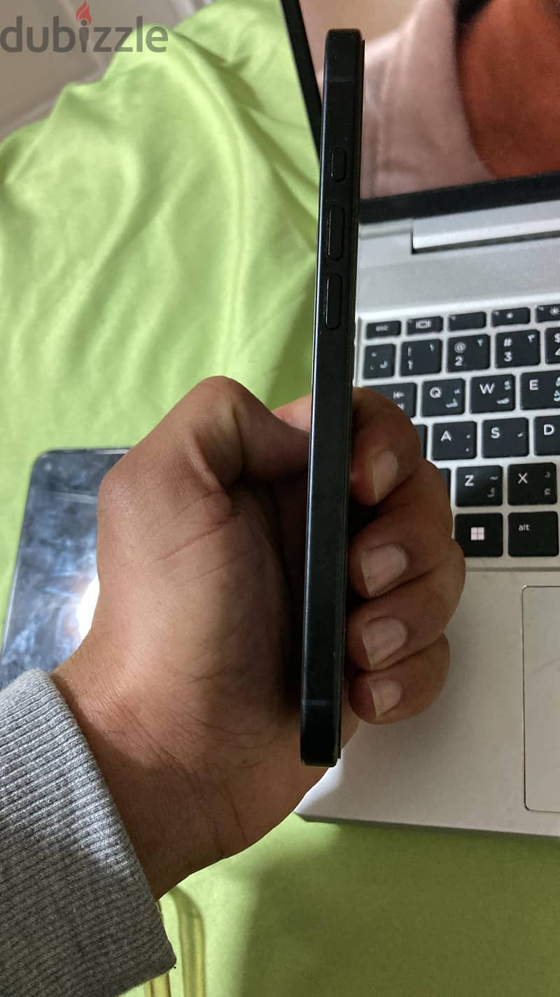 iPhone 16 Plus 5
