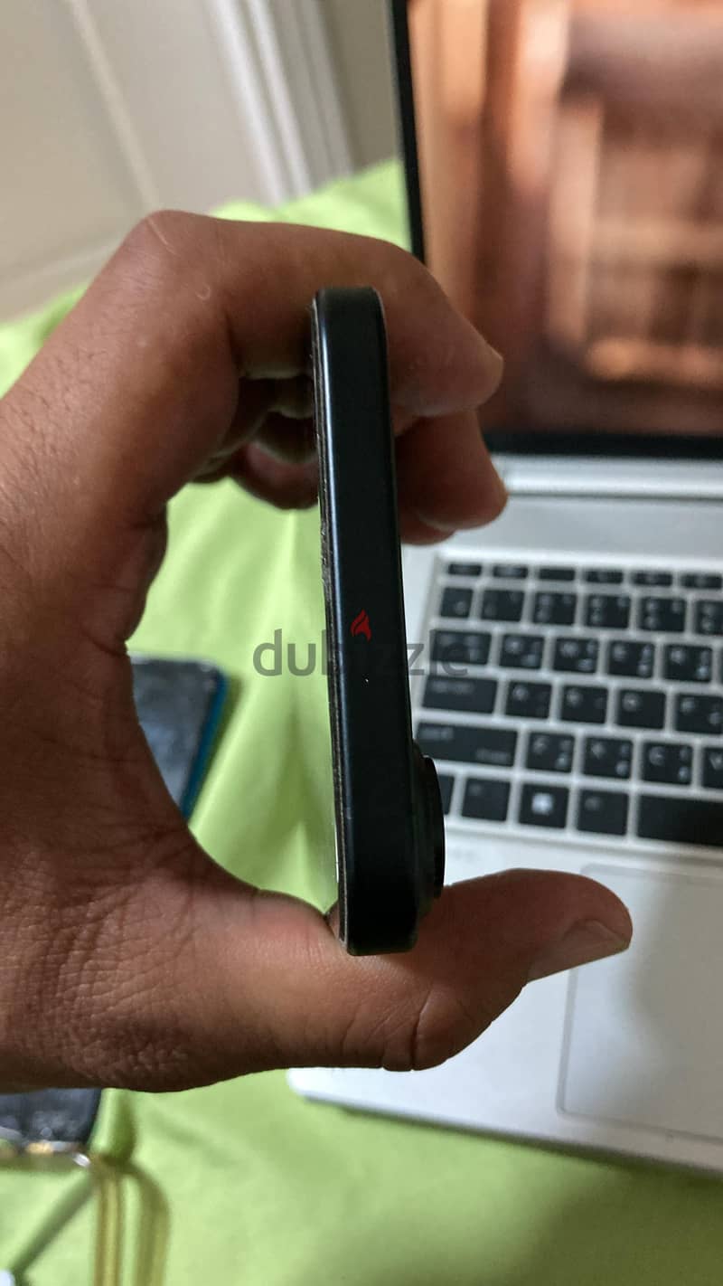 iPhone 16 Plus 6