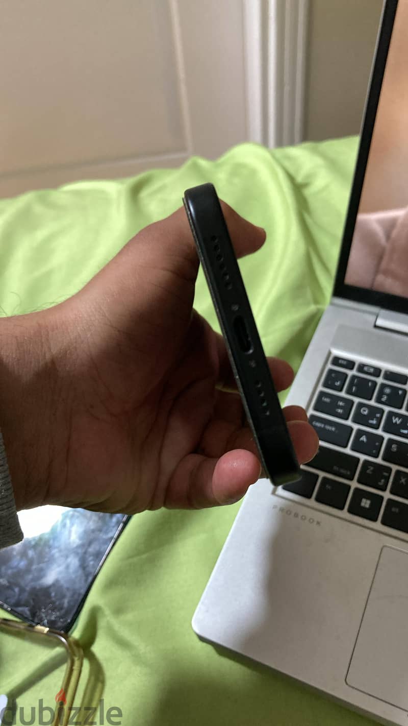 iPhone 16 Plus 8