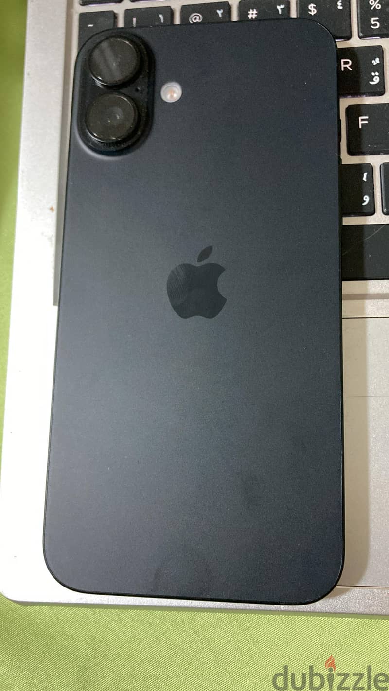 iPhone 16 Plus 10