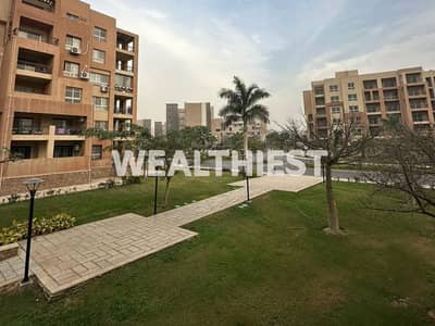 شقة للبيع كاش في B8 مدينتي نموذج A6 بتشطيب ألترا سوبر لوكس
