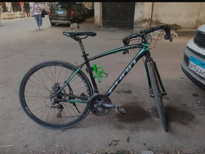 black and green star