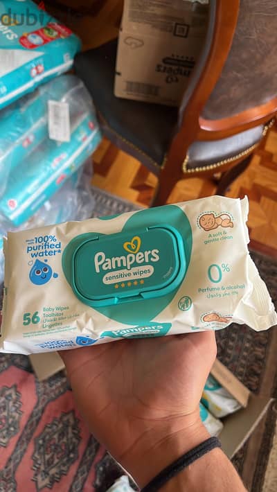 Pampers sensitive wipes