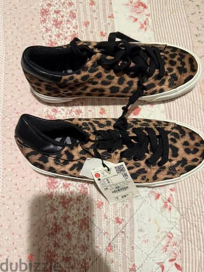 جزمة زارا جديدة لم تستعمل . . . brand new zara shoes