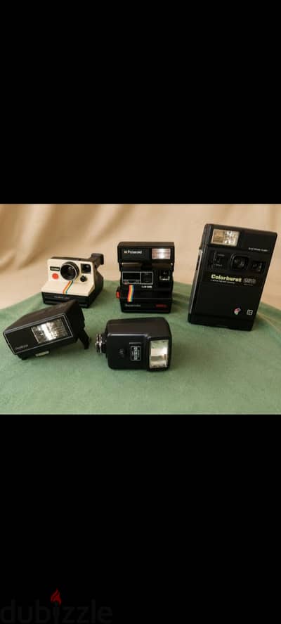 camera kodak like new و ٢ كاميرا polaroid حاله ممتازه و