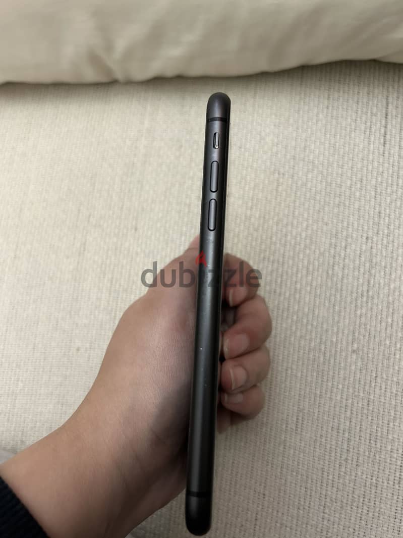 Apple - iPhone 11 5