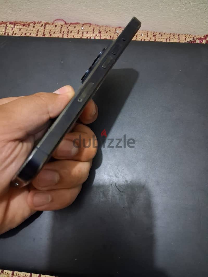 Apple - iPhone 15 Pro 2