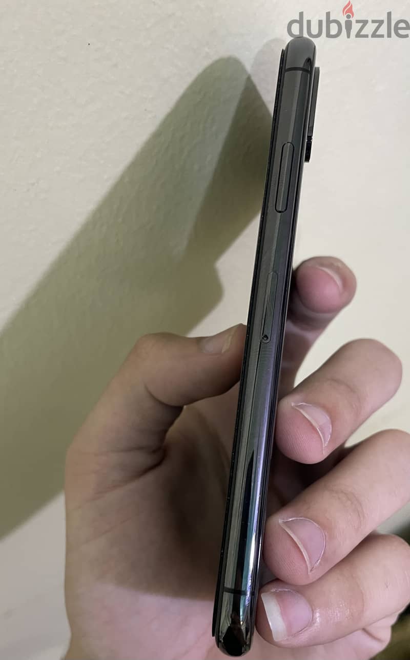 Apple - iPhone X 2