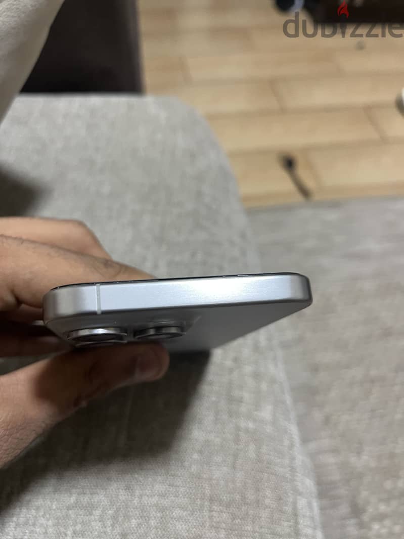 Apple - iPhone 15 Pro Max 2