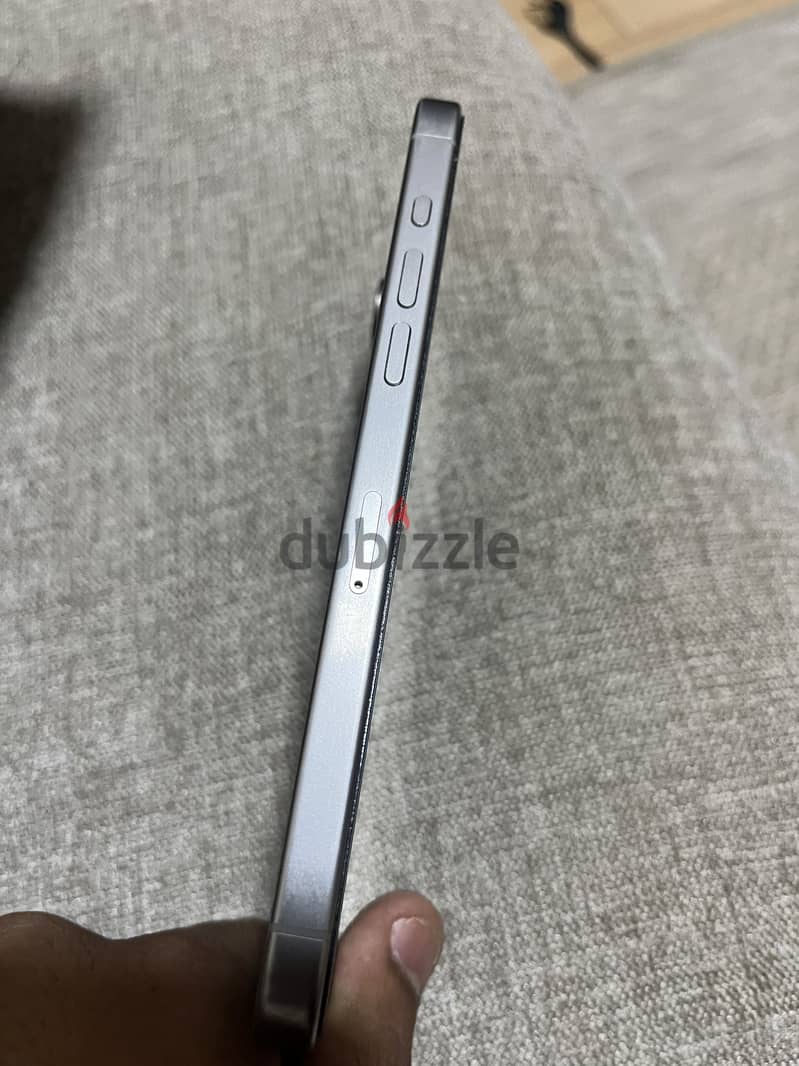 Apple - iPhone 15 Pro Max 4
