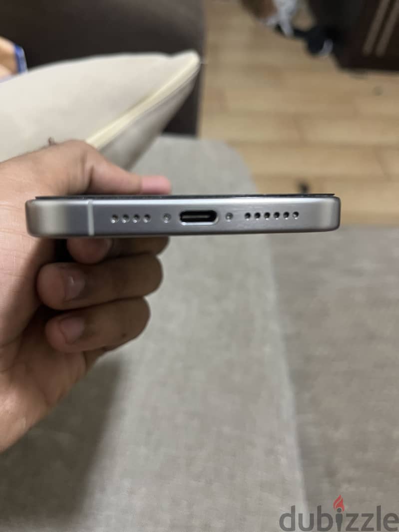 Apple - iPhone 15 Pro Max 6