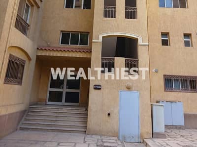 شقة بجاردن خاصة للبيع كاش في B1 مدينتي تشمل المطبخ وقرب النادي وAll Seasons Park