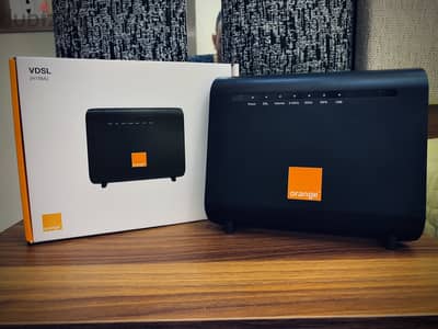 للبيع راوتر Orange VDSL بحالة ممتازة جدًا