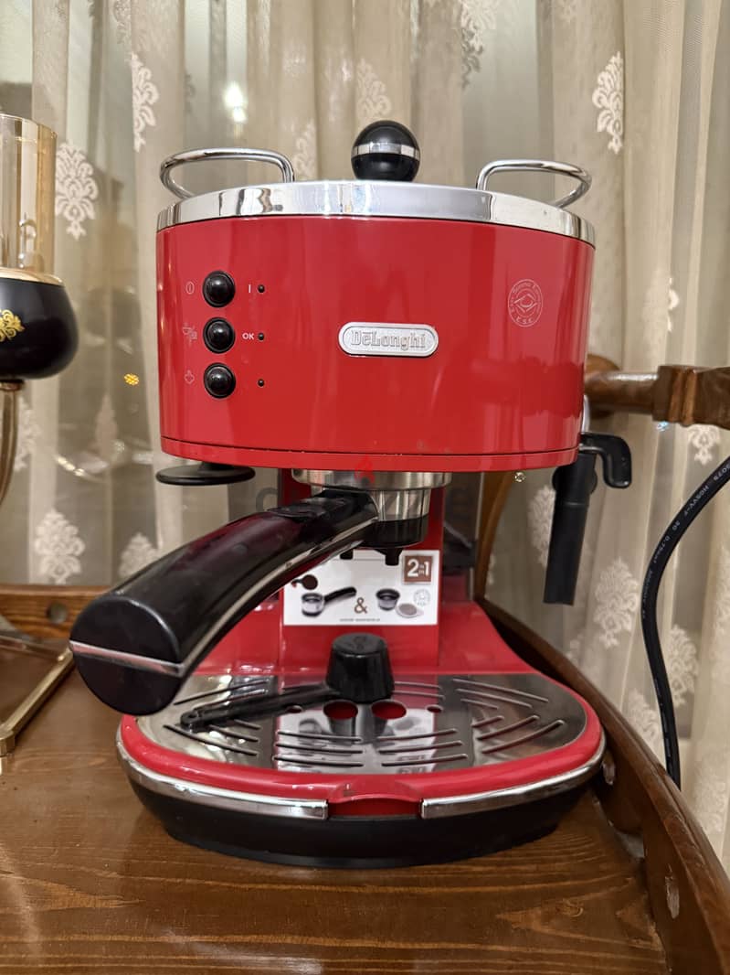 Delonghi coffee machine 1