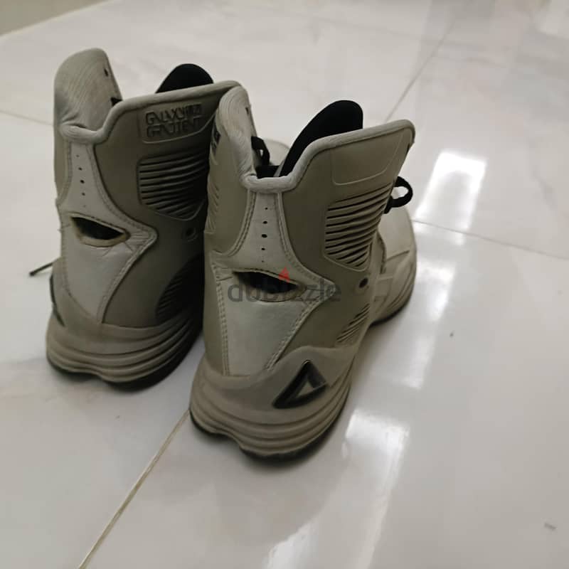 peak basketball shoes 2