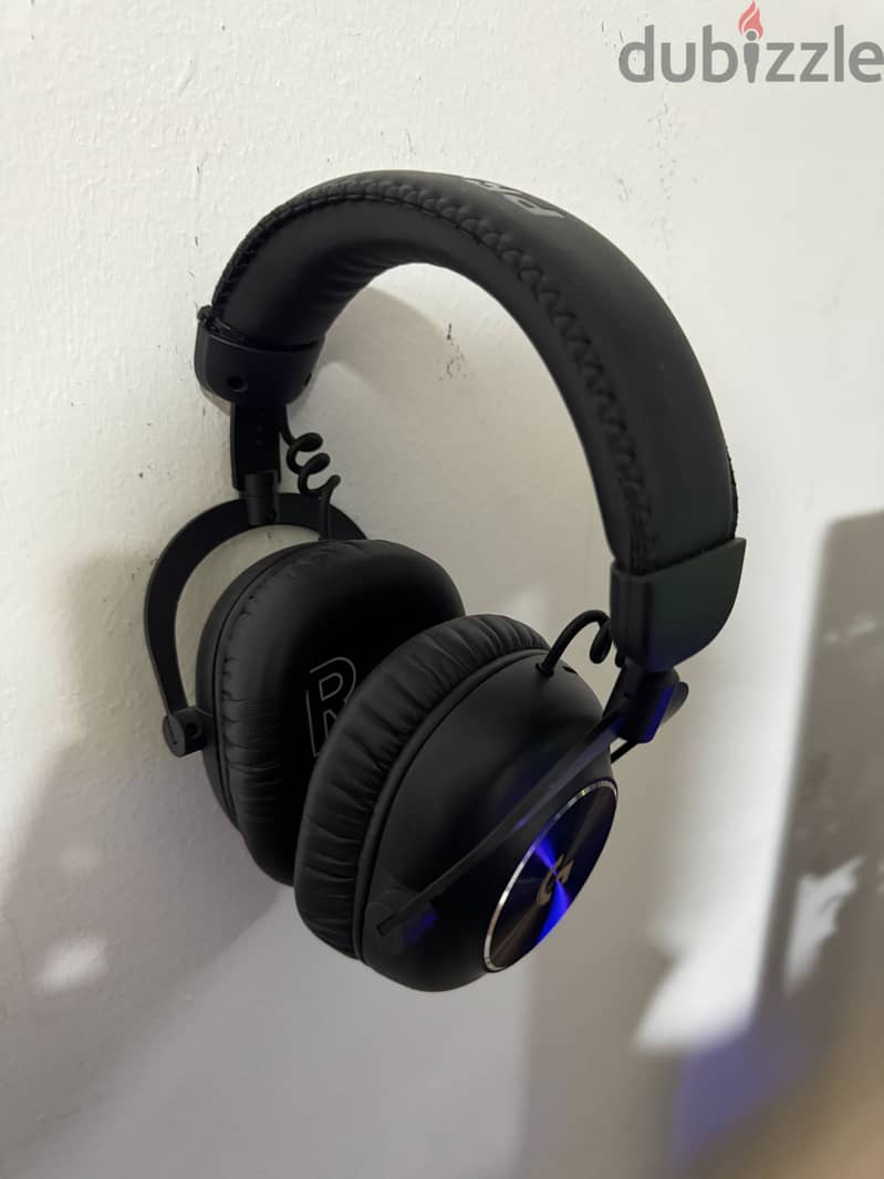 LOGITECH 1