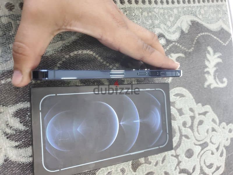 iphon 12 pro max 1