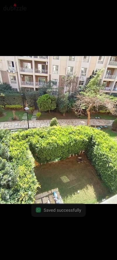 #للبيع شقة مساحه 96 متر في B7 طلعت مصطفى خالصه دور ثاني فيو جاردن بجانب الخدمات مباشرة