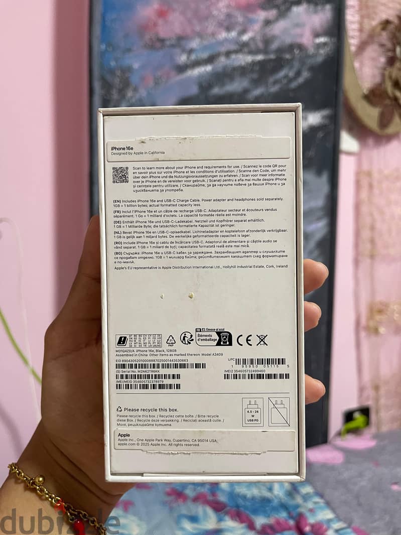 Apple - iPhone 16e 1
