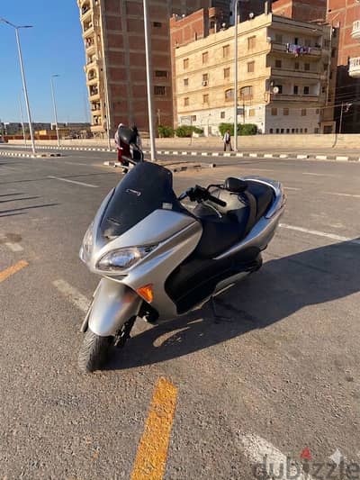اسكوتر honda f8