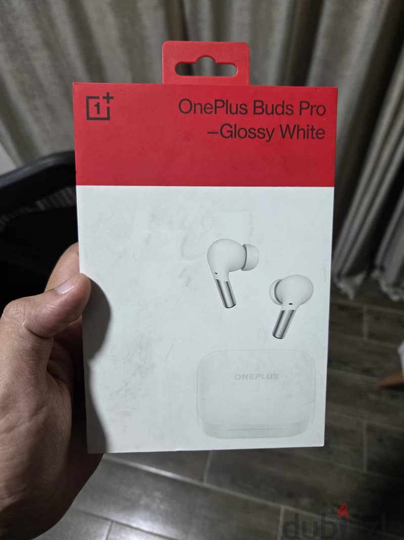 OnePlus Buds Pro 4