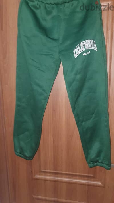 Dark green shein winter sweatpants ,worn twice.