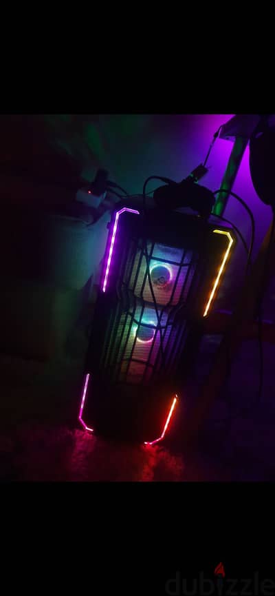 Bitfenix Enso Mesh case (+ 4 fans + 600w power supply)