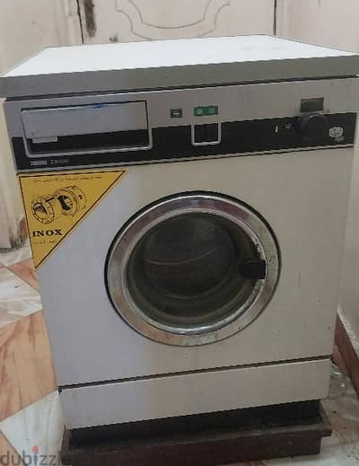 غسالة ايديل زانوسى