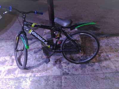 دراجه للبيع بسعر مغري