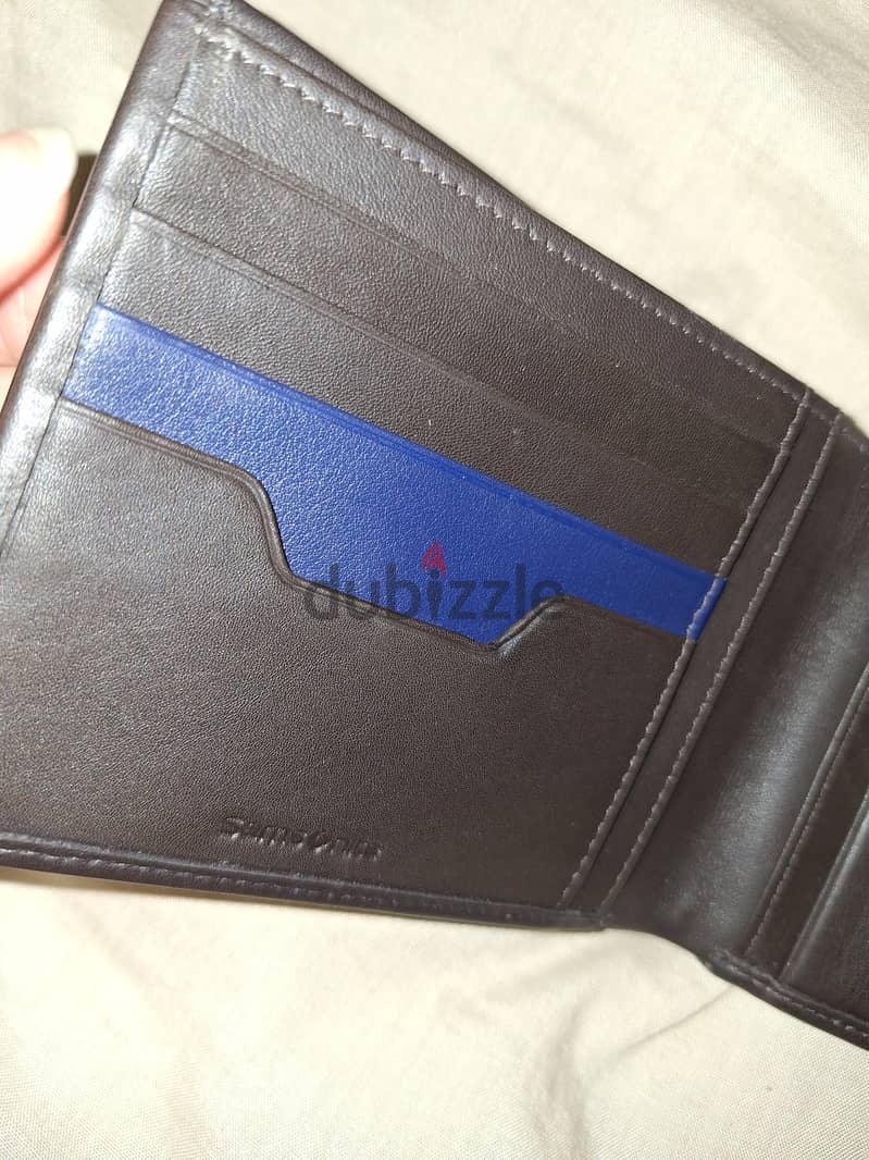 samsonite wallet 4