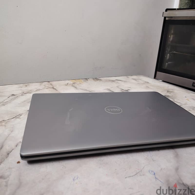 Dell Precision 7550 1