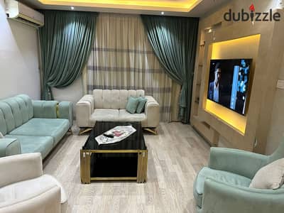 شقه للايجار مفروش 3 غرف 3 حمامات  برحاب 2 بلقرب للسوق الشرقي