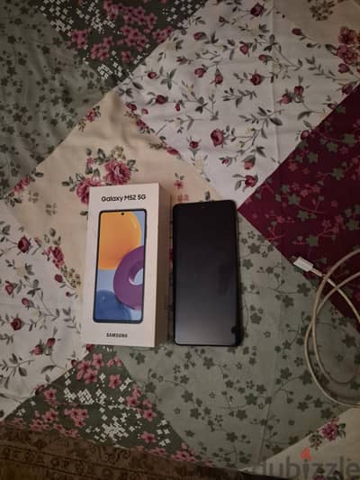 Samsung M52