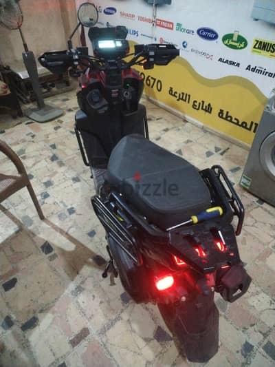 اسكوتر كواي 150 سي سي بنزين زيرو