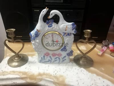 جروب 2 شمعدان نحاس وساعة بورسلين 01155228757